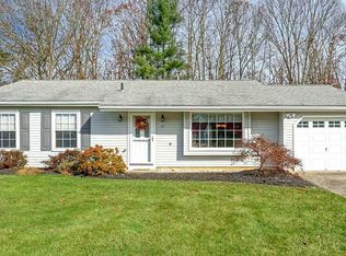 37 Orion Way, Sewell, NJ 08080