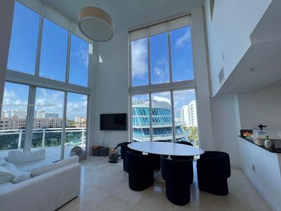 3000 NE 188th St #PENTHOUSE 701, Miami, FL, 33180