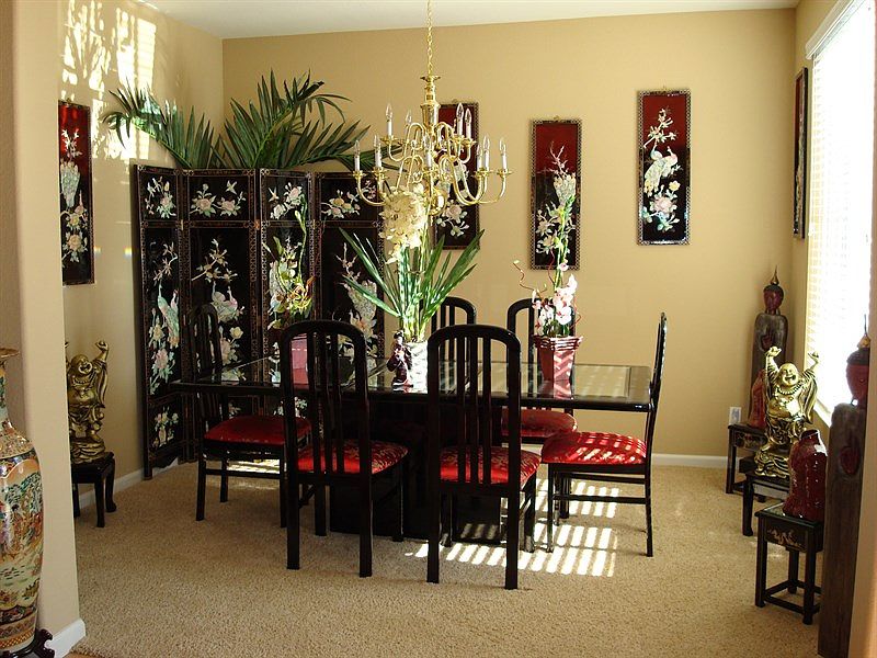 2nd image of 6029 Seneca Cir