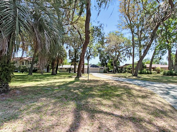 4th image of 5729 Cedar Oaks Dr