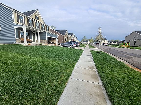 2nd image of 10552 Atterbury Dr