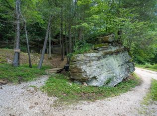 532 Cave Hollow Rd, Campton, KY 41301