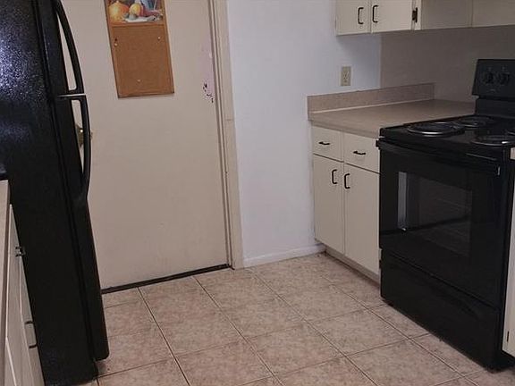 2nd image of 6832 Gallo Ct