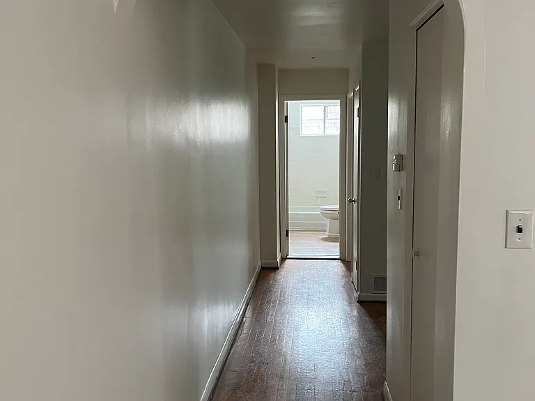 1005 Cedarcroft Rd #2 — Photo 4