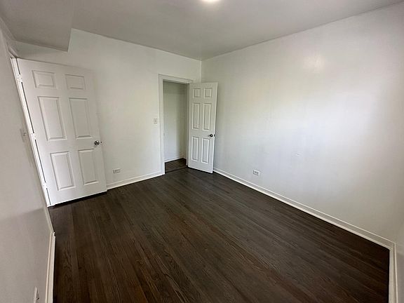 4th image of 1914 Railroad Ave #2S