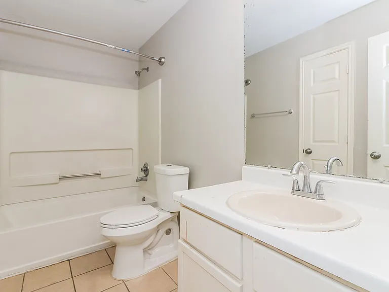 3315 Maymist Dr — Photo 11