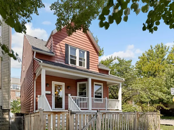 2700 W Melrose St, Chicago, IL 60618