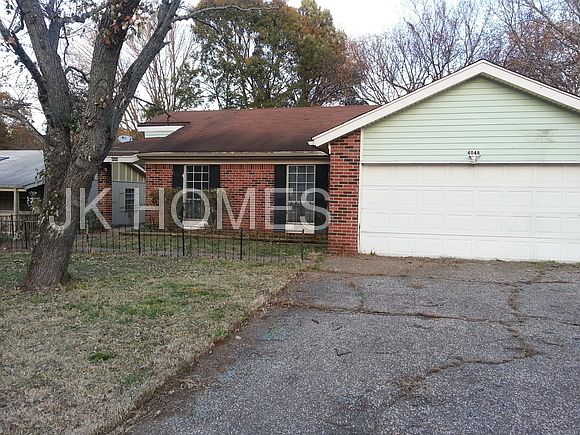 1st image of 4048 Hitchcock St