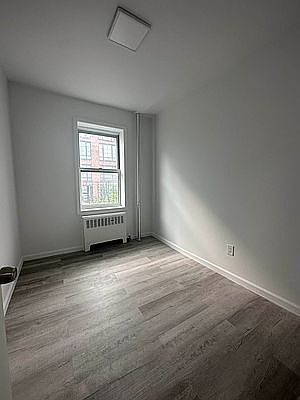 2nd image of 184 Avenue A #5A