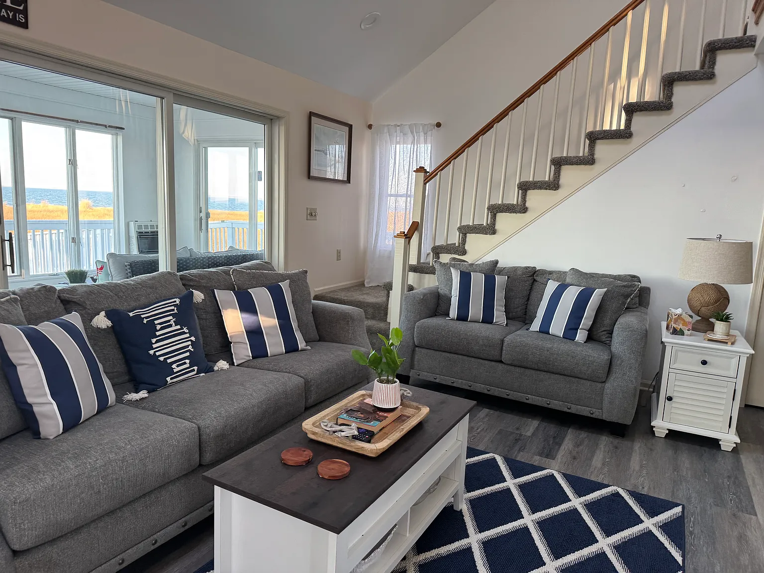 3 bed, 1518 sqft, $4,200 — Photo 3