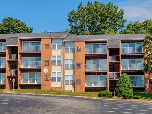 HILLSIDE APARTMENTS | 1927 Queenswood Dr, York, PA