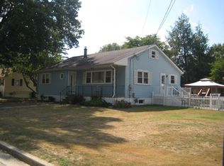 83 Sanford Rd, Pennsville, NJ 08070