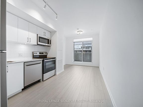 4th image of 4010 Eglinton Ave W #714