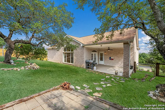 723 Sendera St — Photo 21