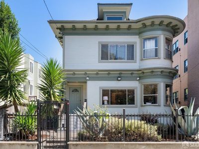 548 37th St, Oakland, CA, 94609