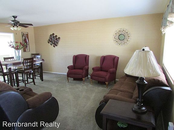 2nd image of 10129 W Desert Hills Dr