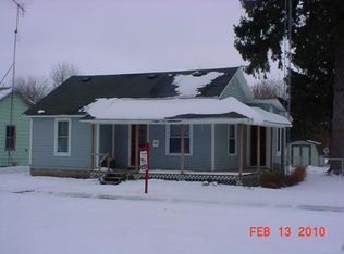 704 Spring St, Saint Johns, MI 48879