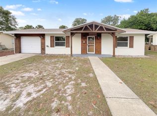 2525 Sheridan Rd, Mount Dora, FL 32757