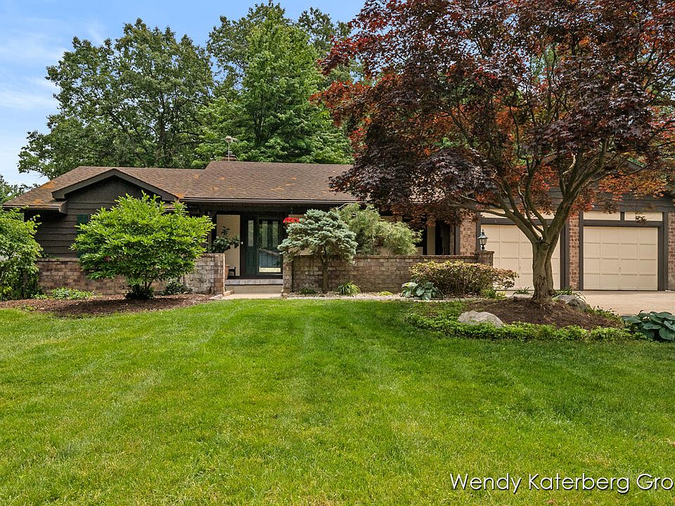 1758 Pinnacle Dr SW, Wyoming, MI 49519 Zillow