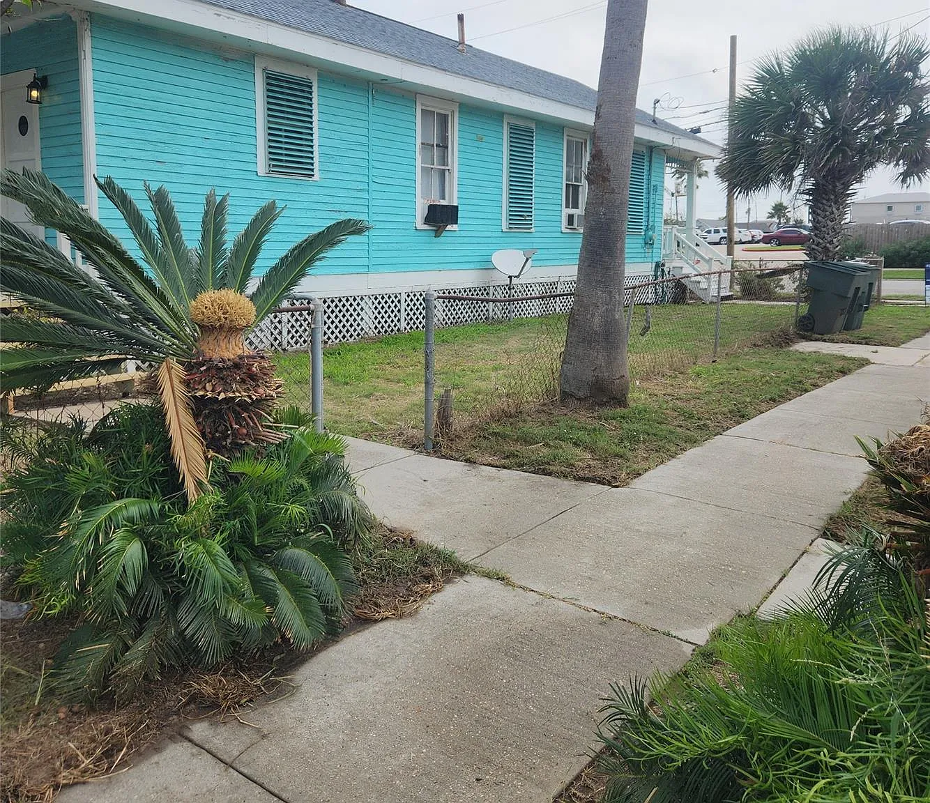 3 bed, 1.0 bath, 1260 sqft, $1,535 — Photo 3