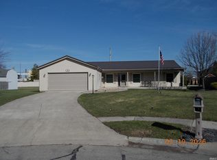 138 Berkley Ct, Decatur, IN 46733