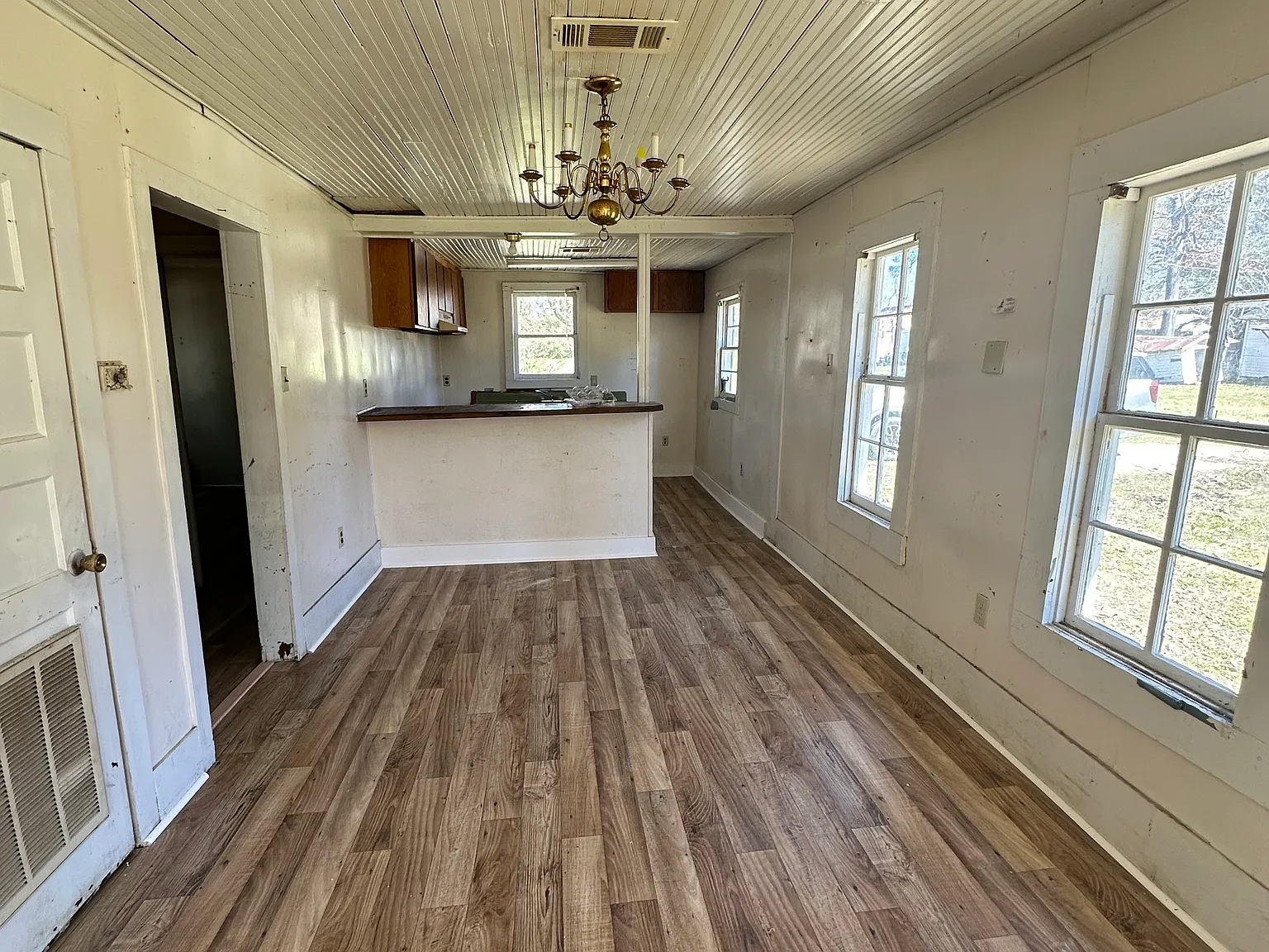 SF12 - 543 N Preston — Photo 3