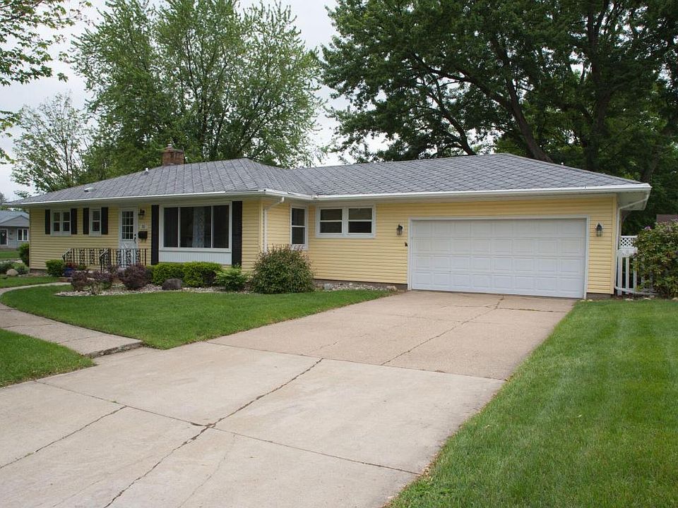 1st image of 211 Southfield Dr