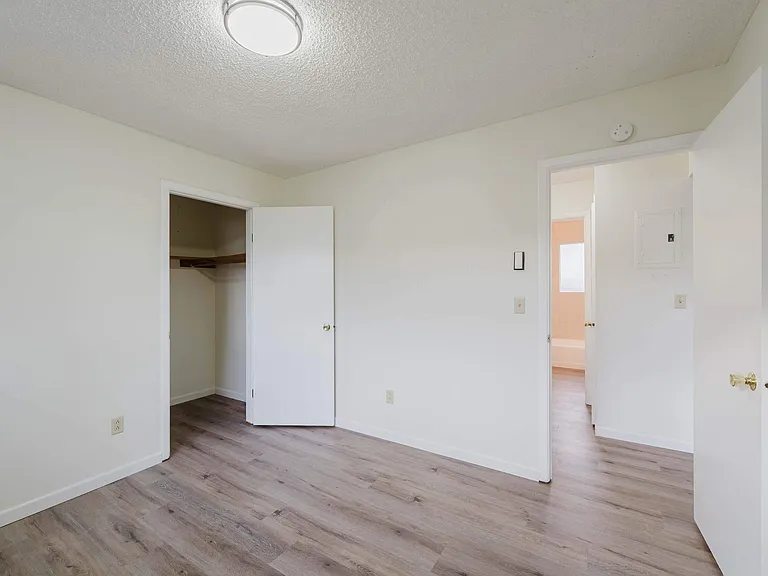 3816 F St #3816 — Photo 11