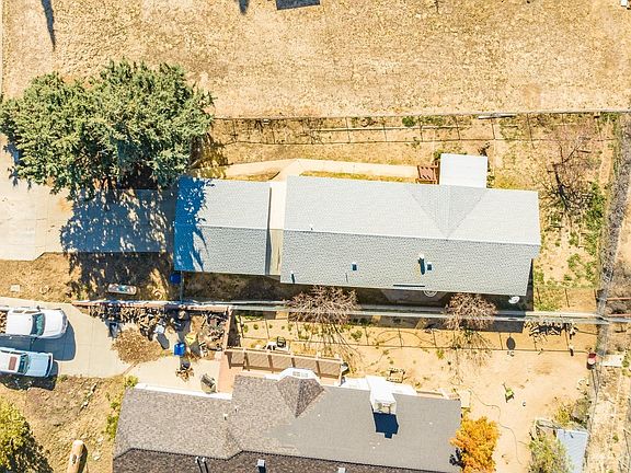 2nd image of 42839 Leadhill Dr