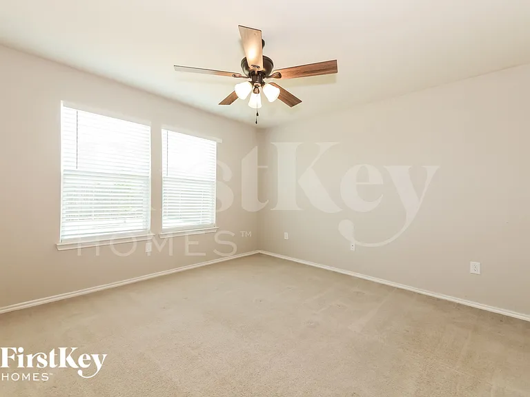 3308 Cord Pl — Photo 9