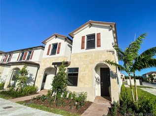 10467 W 33rd Ct, Hialeah, FL 33018