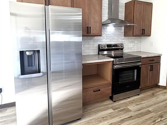 2nd image of 23345 Cherrywood Street