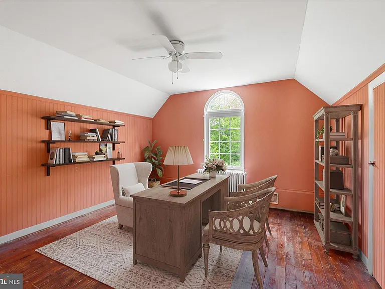 4613 Langdrum Ln — Photo 19