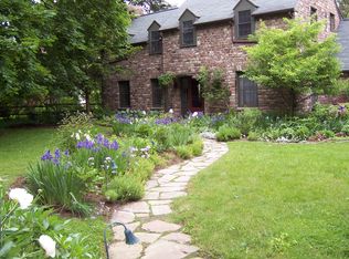 30 Orchard Ln, Fairport, NY 14450