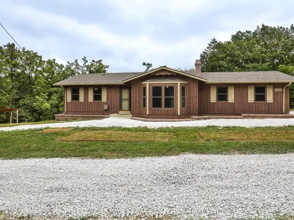 8524 Hillsboro House Springs Rd, Hillsboro, MO 63050