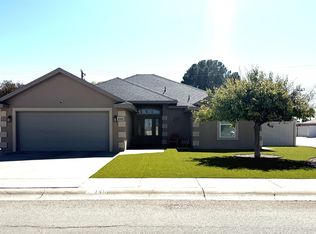 1411 W Runyan Ave, Artesia, NM 88210
