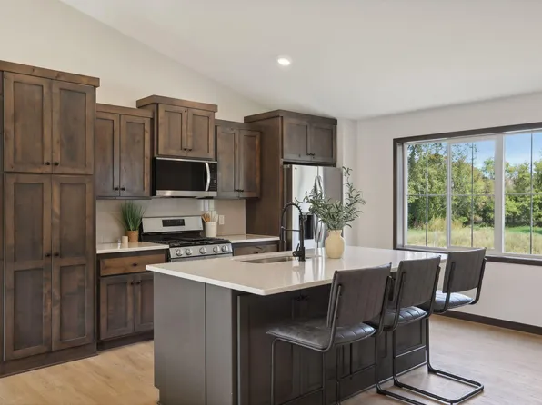 2669 128th Ave NW, Coon Rapids, MN 55448
