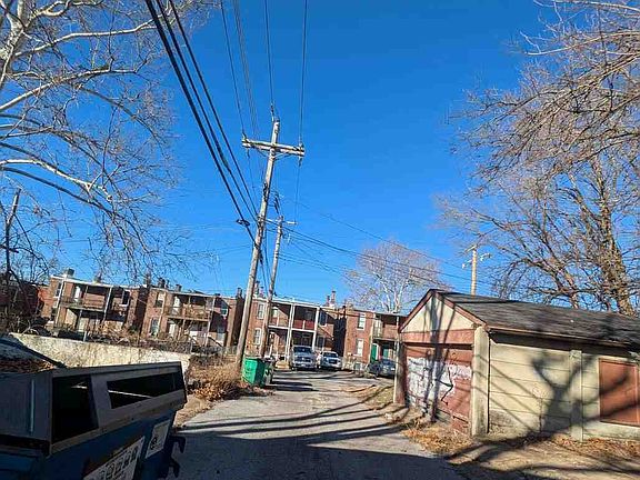 4th image of 3231 Mount Pleasant St