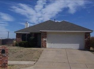 5621 Eastwedge Dr, Fort Worth, TX 76137
