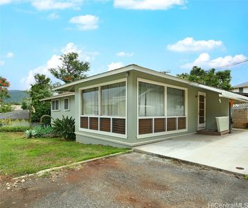2131 Atherton Rd APT B, Honolulu, HI, 96822