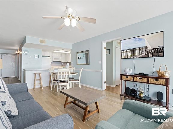 5th image of 407 W Beach Blvd APT 379