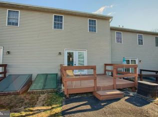 3805 Penns Dr, Reading, PA 19606