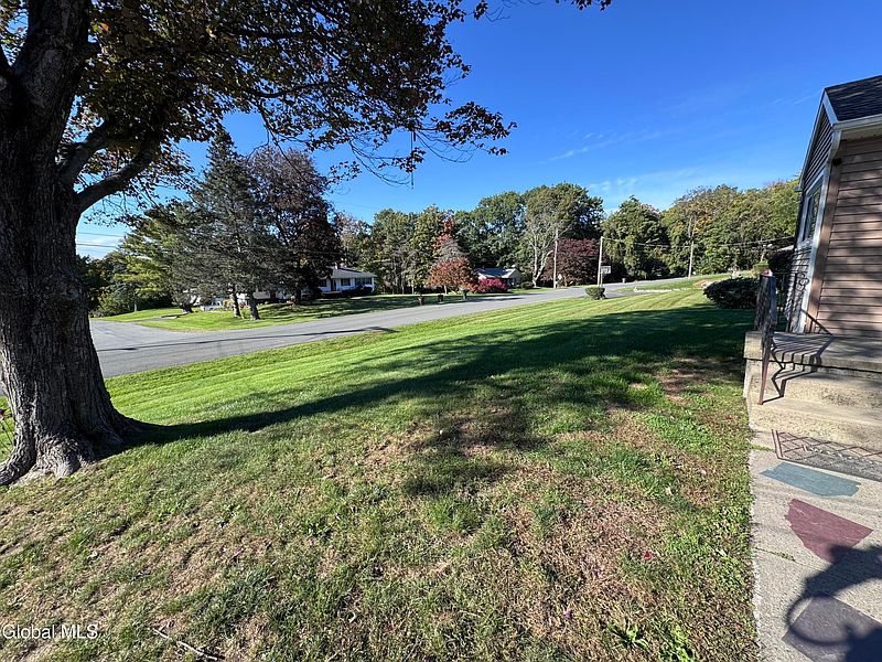 5th image of 19 Starr Road