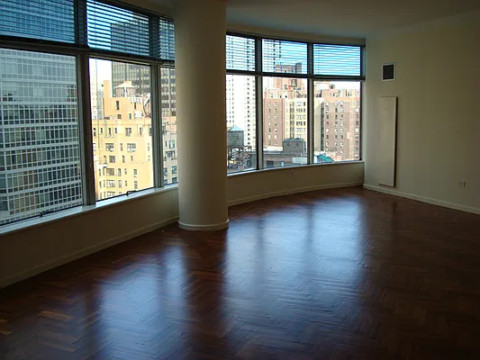 Rented by Sotheby's International Realty | media 1