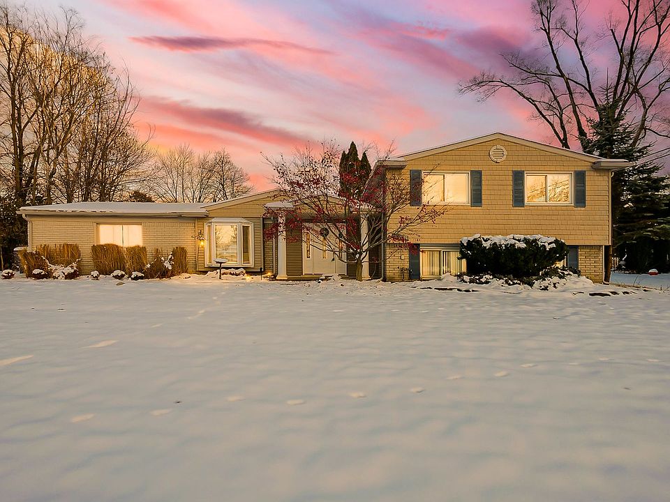 1st image of 3730 Eastbourne Dr