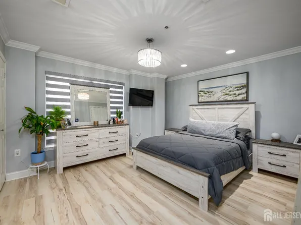 109 Adamecs Way, South Amboy, NJ 08879