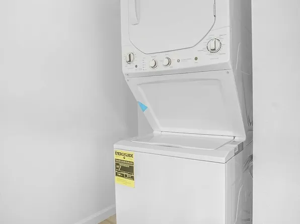 Jefferson Apartments, 254 N 700 W APT 4, Provo, UT 84601