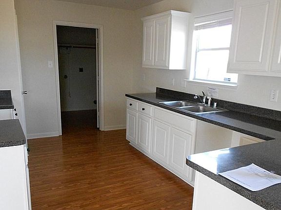 4th image of 7215 Towering Pine Ln