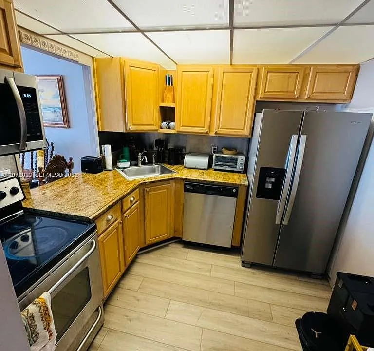 501 Three Islands Blvd #214