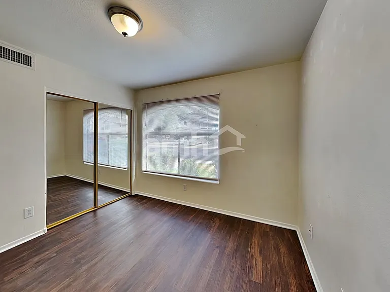 12837 W Edgemont Ave — Photo 13